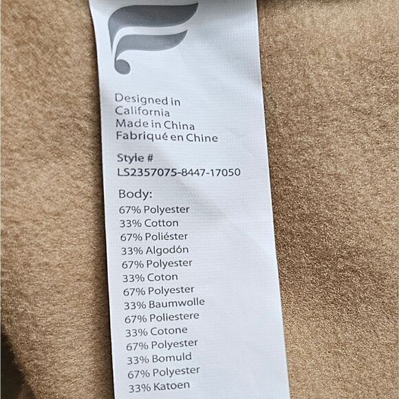 NWT FABLETICS Cozy Fleece Half Zip Abstract Cheetah Sweatshirt - Size Large - Picture 10 of 10